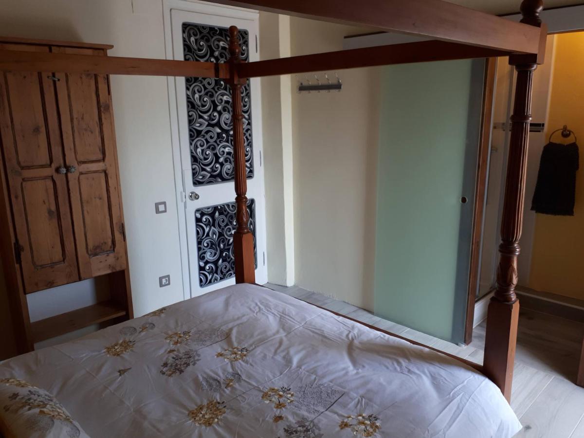 Casa De Bello Тортоса Экстерьер фото